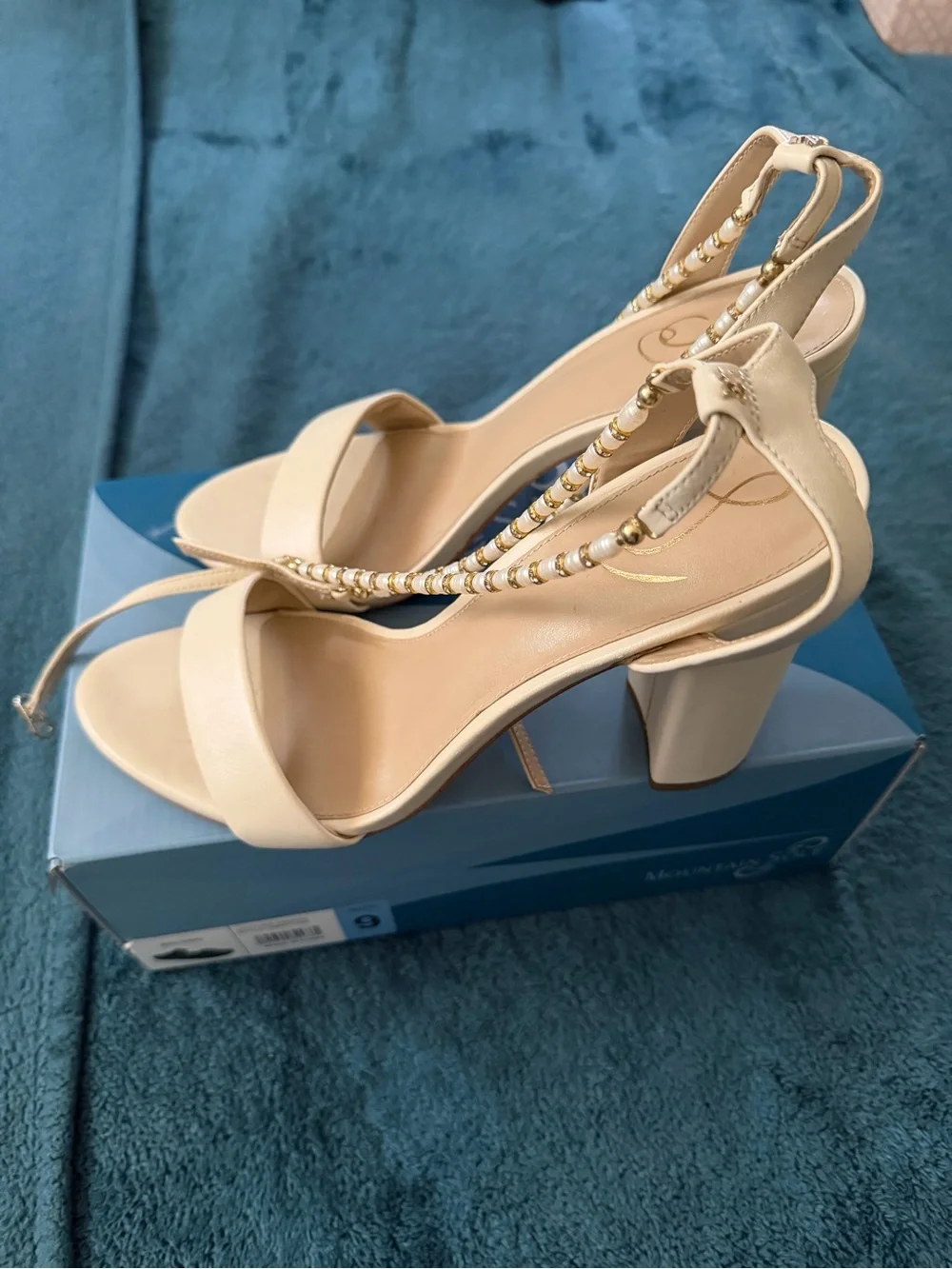 Sam Edelman elegant cream